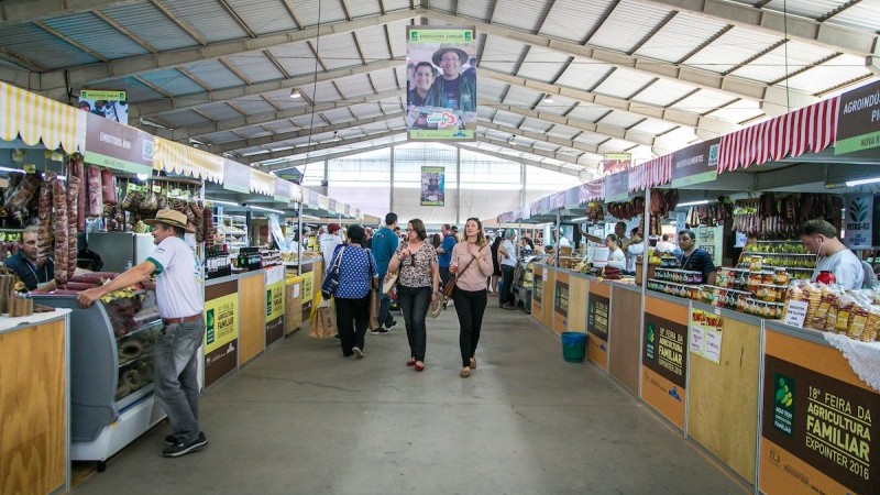 Feira da Agricultura Familiar re&uacute;ne produtos de 1.340 fam&iacute;lias, vindas de 131 munic&iacute;pios