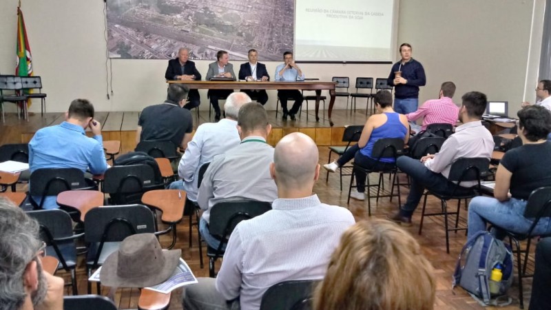 Detalhes sobre as novas instruções normativas foram apresentados na câmara setorial da soja